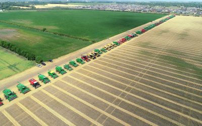 World record: Most combines working in one field