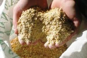 Report misleads consumers about chicken feed