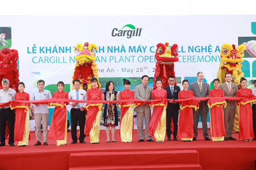 Cargill opens new feed plant in Nghe An