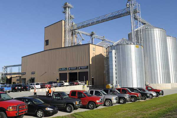 Herbruck’s Poultry Ranch opens new feed mill