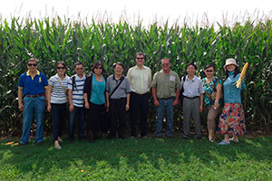 Chinese delegation inspect US corn