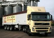 HST Feeds takes first Euro 4 Volvo truck