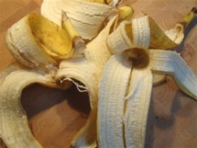 Banana peel bran solves two issues in Uganda