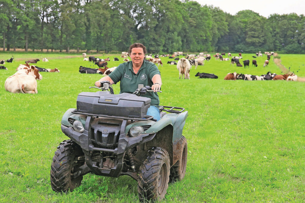 Suzanne Ruesink (39) has a mixed farm in Aalten in Gelderland, the Netherlands, with cows (160) and pigs (3,200) and a hospitality branch with restaurant and function room. Photo: Hans Prinsen